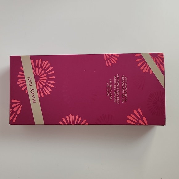 Mary Kay Mandarin Blooms Body Care Set and Body Wash - Picture 2 of 6